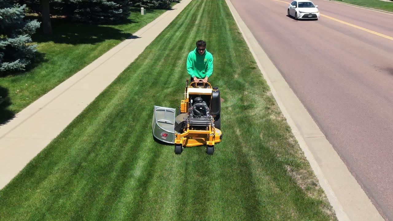 Kerwin crew mowing a commercial property boulevard in Sioux Falls