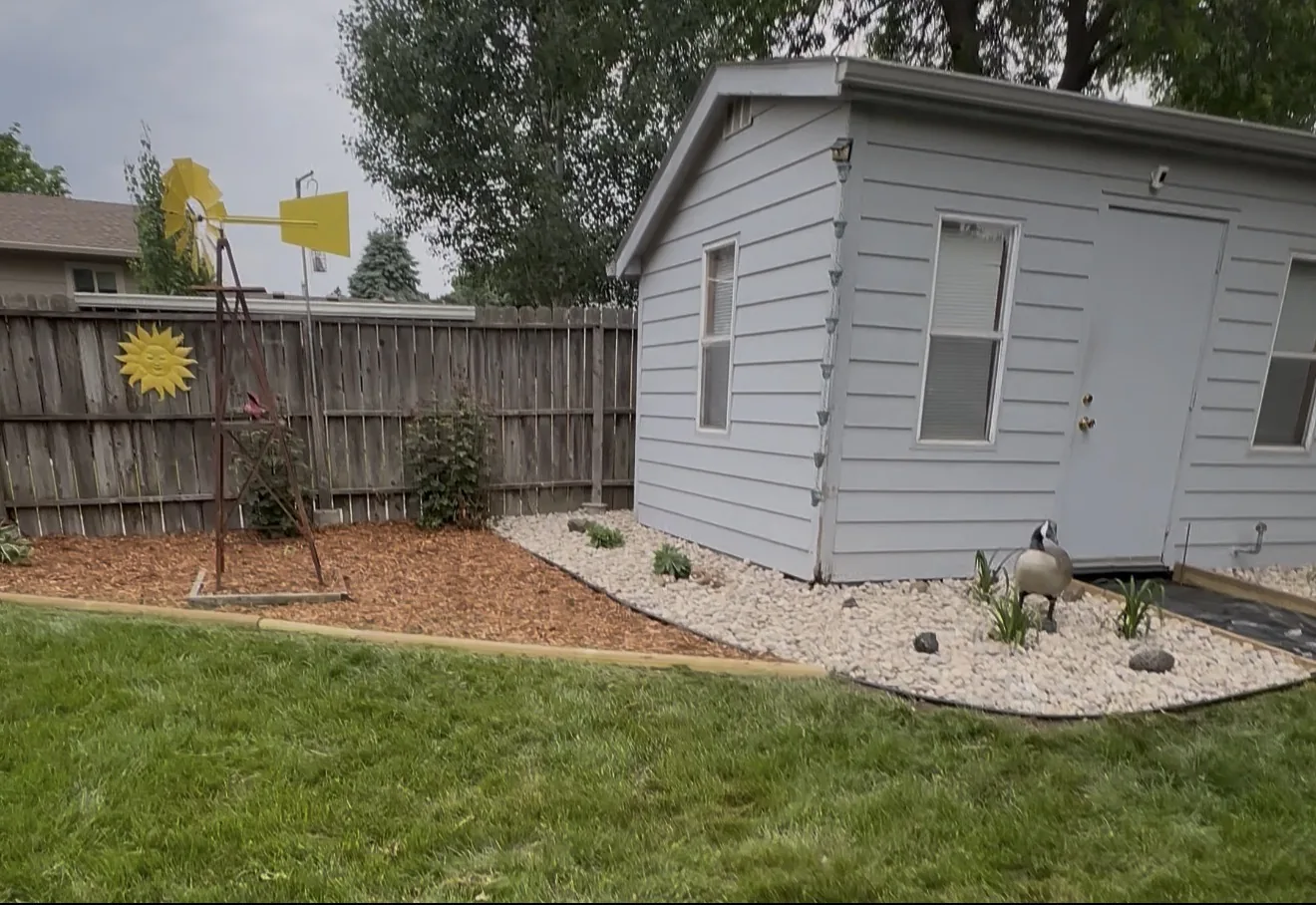Mulch Refresh & Install